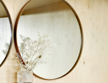 Mirrors & Wall Decor