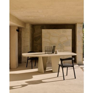 Ethnicraft Outdoor Canyon Dining Table | Concrete