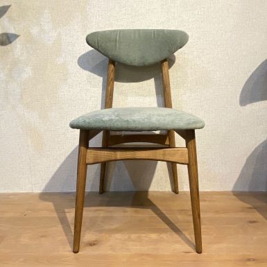 Yumo Chair