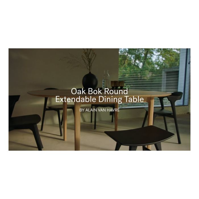 Solid wood round extendable sales dining table