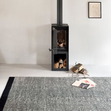 Black Dots Kilim rug