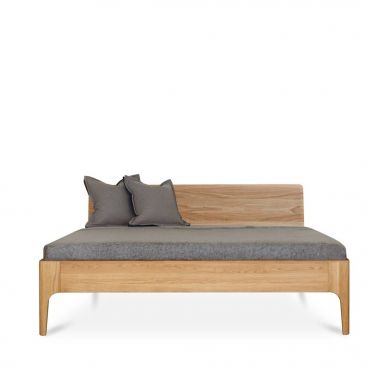 Como Bed - Wooden Headboard